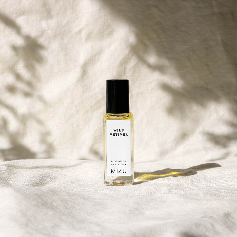 MIZU unisex botanical perfume