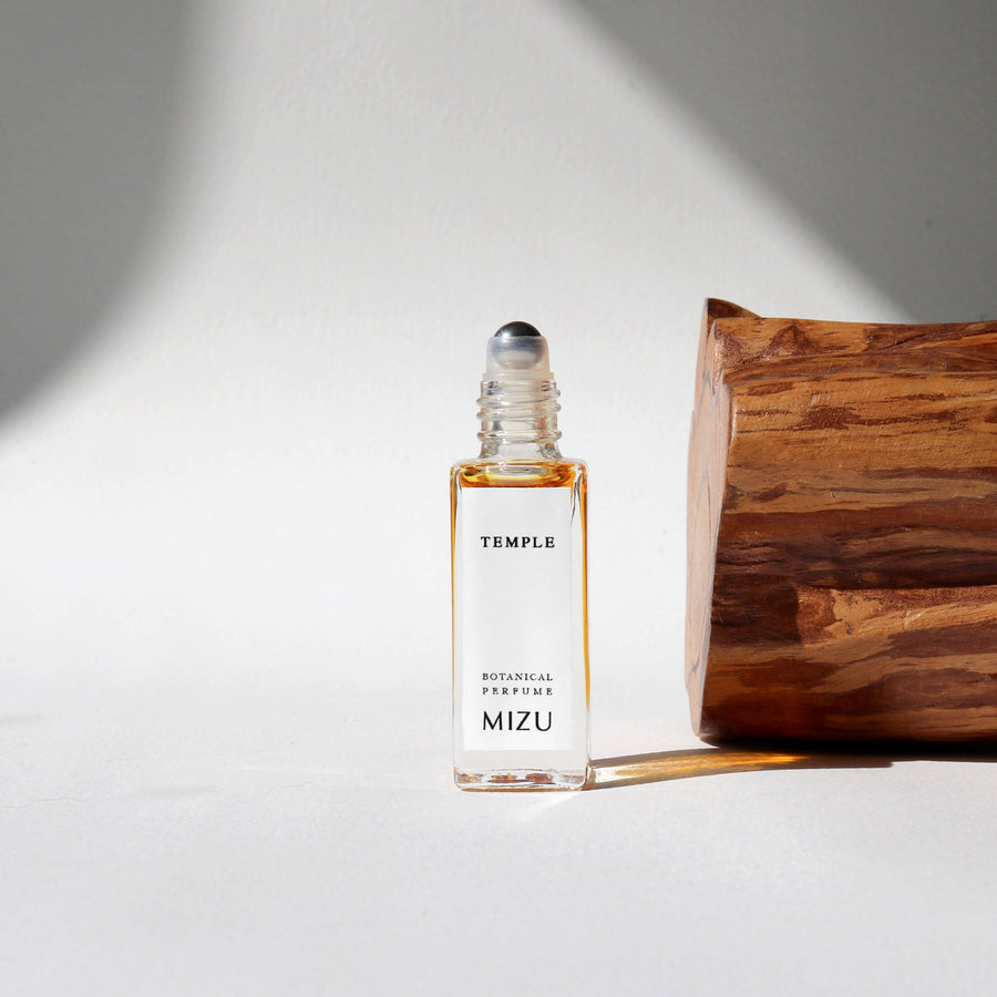 MIZU Botanical roll on perfume